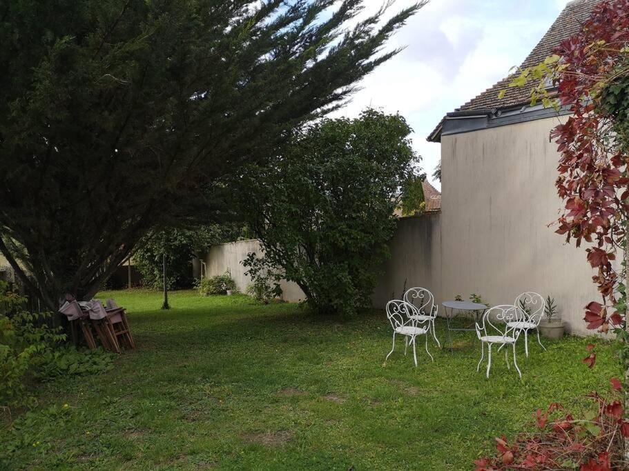 Au Coeur De Mortagne, Un Balcon Sur Le Perche Βίλα Εξωτερικό φωτογραφία